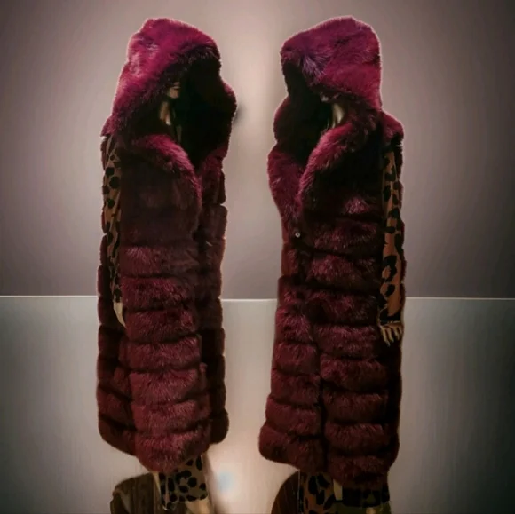 SOLD NWT Luxurious Burgandy Faux Fur Long Hooded Vest Sz M - Picture 5 of 16